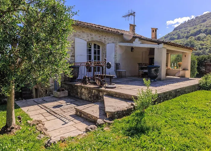 Villa Pomelo